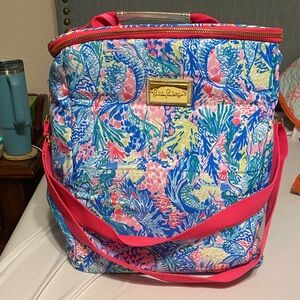 Lilly Pulitzer Wine Carrier / Cooler in Mermaids Cove NWT